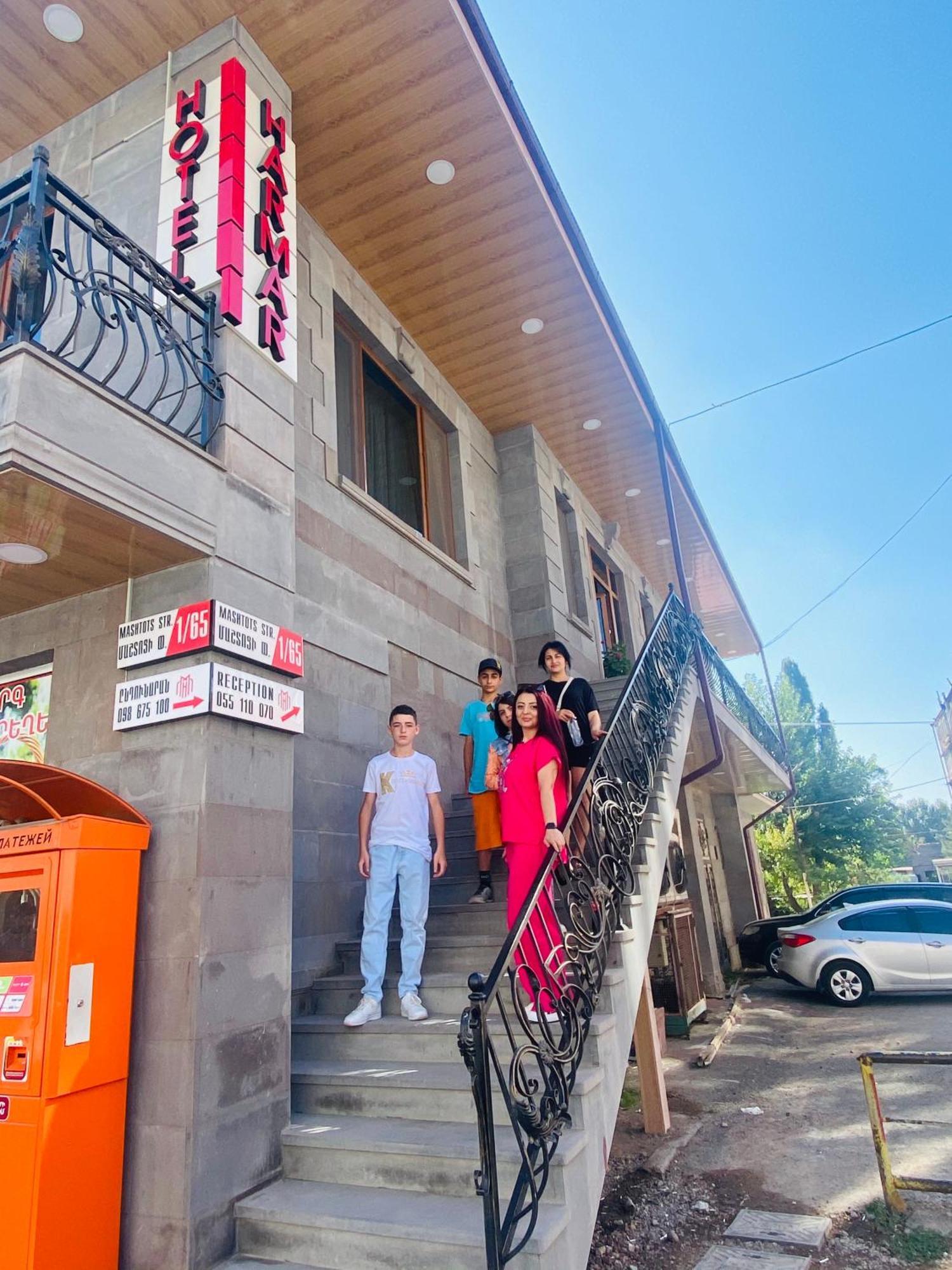 Har-Mar Hotel Goris Luaran gambar